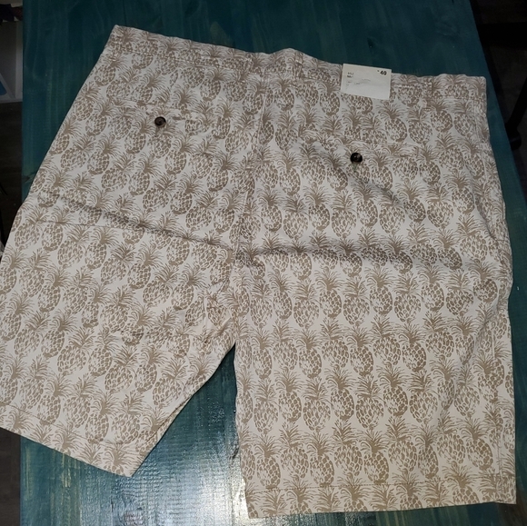Pineapple pattern shorts - Picture 6 of 7